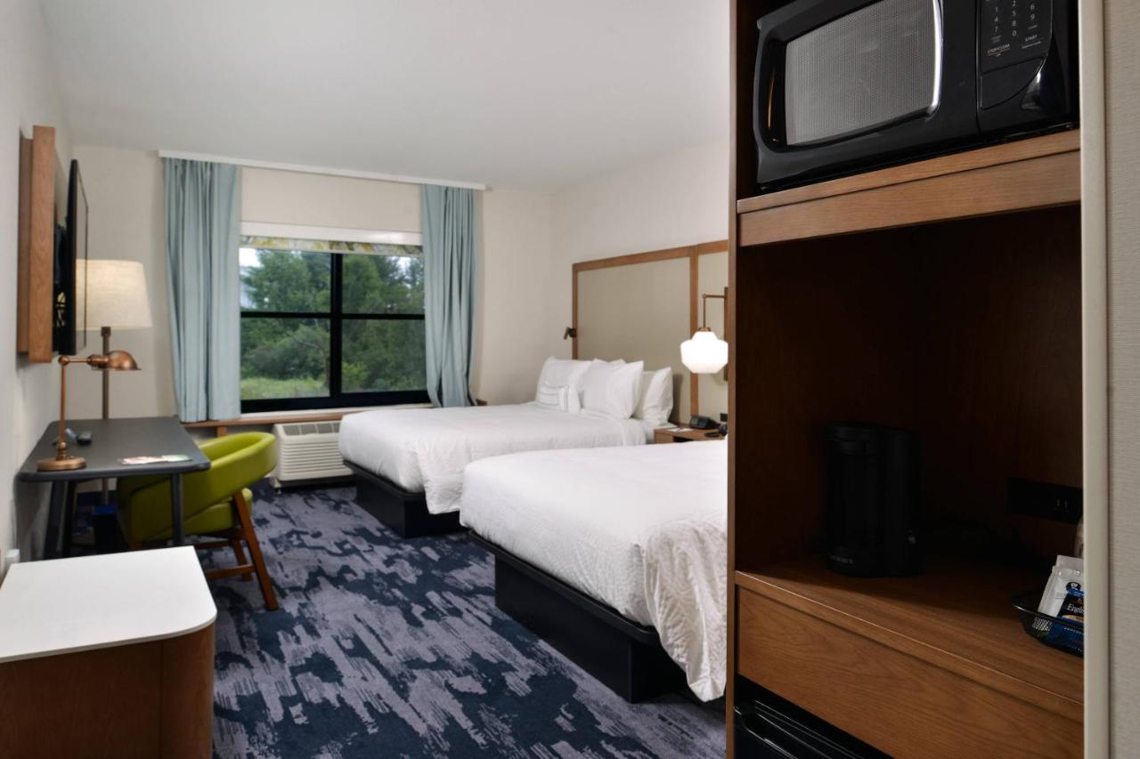 Fairfield Inn & Suites By Marriott Canton Exterior photo